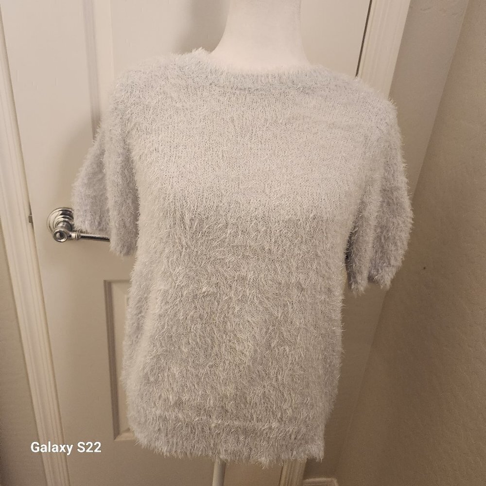 525 America Short Sleeve sweater. NWT. Size Small